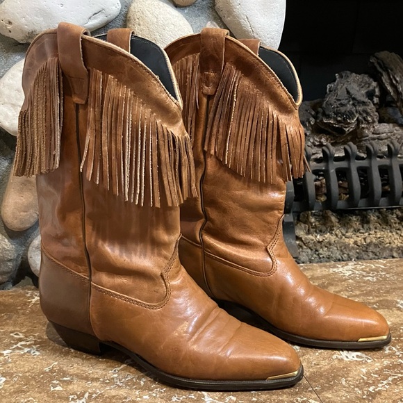 Durango Shoes - Durango | Fringed Leather Western Boots w/ J Snip Toe